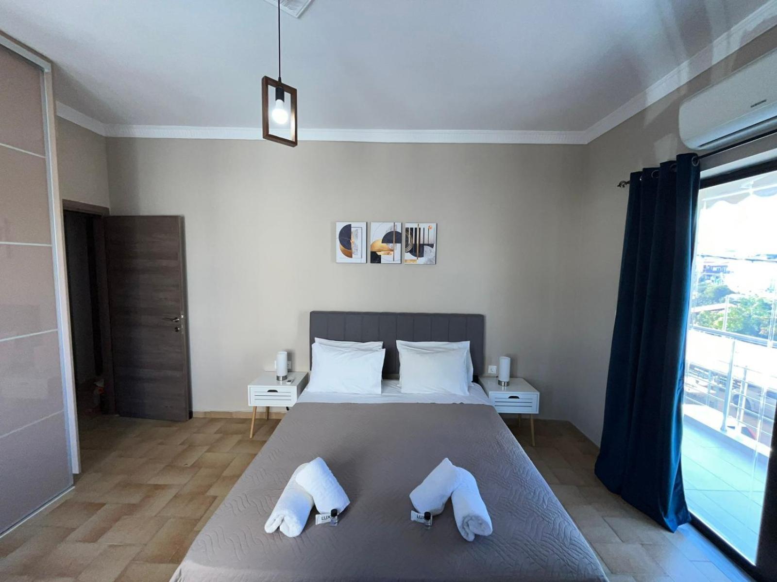 Modern Central Αpt 500M From The Beach. Chania  Buitenkant foto
